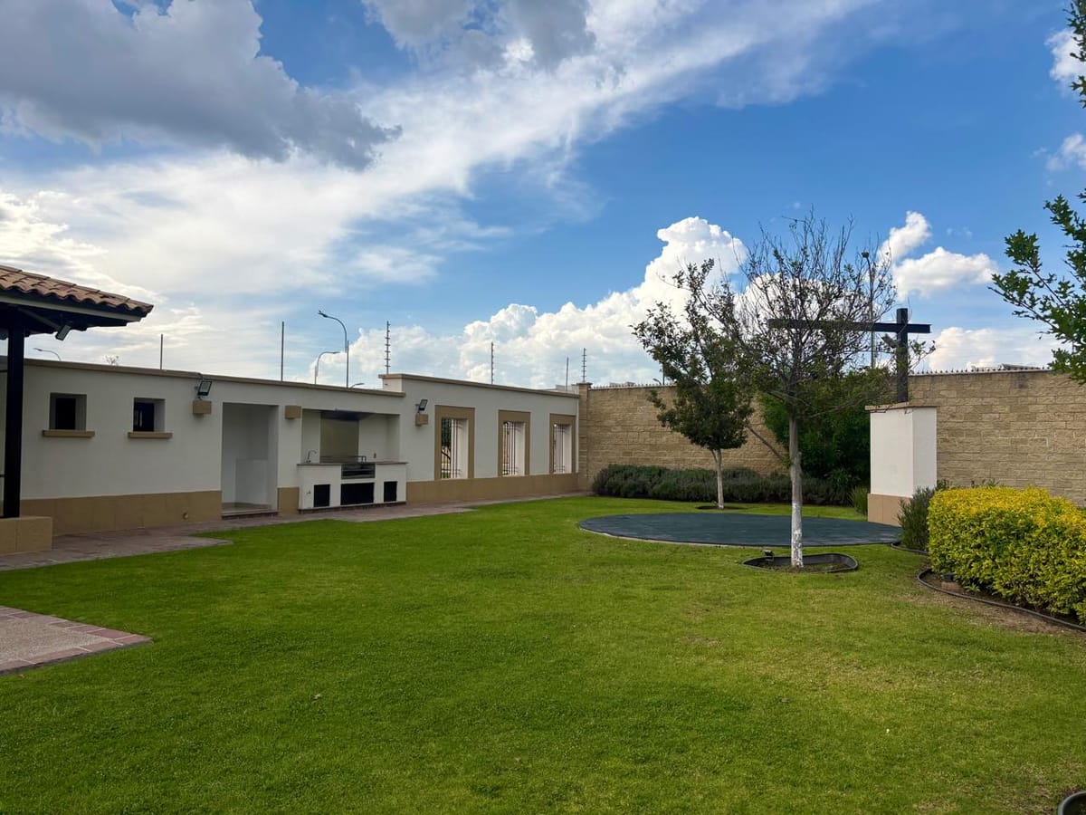 Terreno en venta en Mayorazgo  del Carmen, León, foto 4 de 7