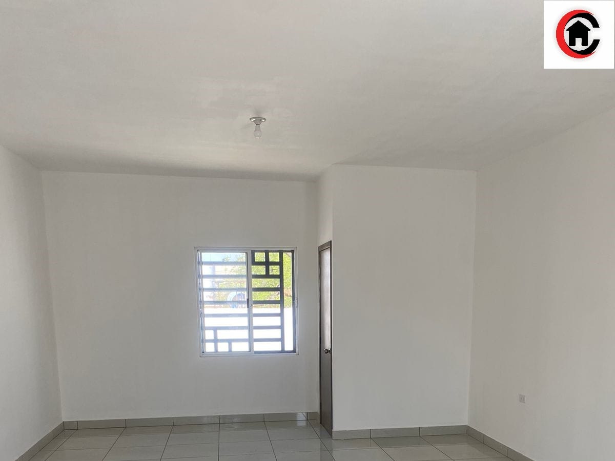 Local comercial en renta en Las Granjas, Chihuahua, foto 2 de 4