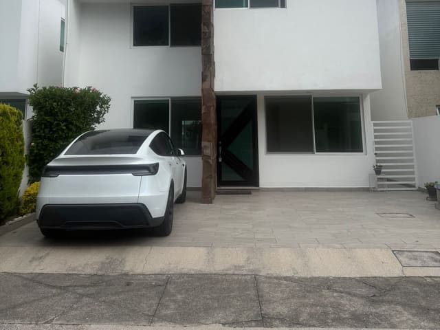 🏡 CASA EN VENTA EN LOMAS DE ANGELOPOLIS II