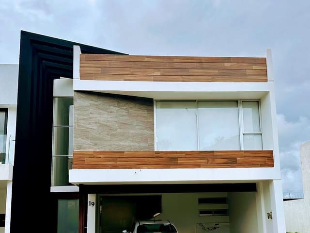 Casa en venta en Lomas de Angelópolis, San Andrés