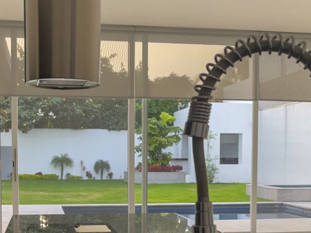 Casa inteligente y autosustentable de un nivel en Vista Hermosa, ideal