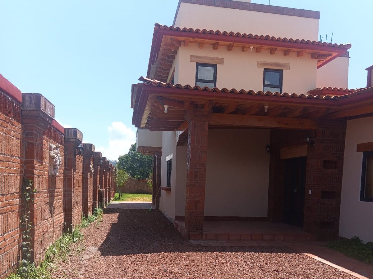 Casa en venta en Colimillas, Pátzcuaro, foto 3 de 20